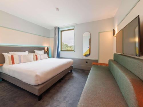 Comfort Queen Room room in Aiden by Best Western Clermont-Ferrand Hotel & Spa