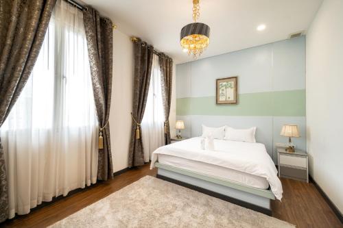 Niraxay Apartment - image 4