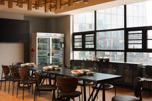 吃山02救赎青年旅店 吃山02救赎青年旅店