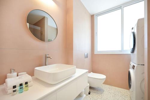 Apartment image 10