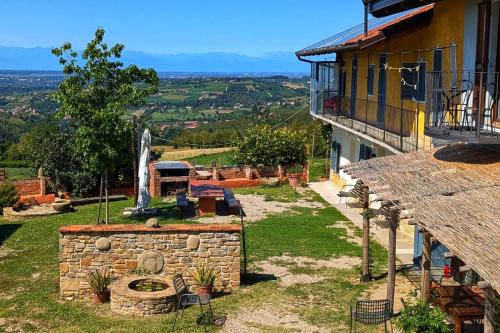  Cascina Nomade - Wine & Scenic Retreat, Unterkunft in Dogliani