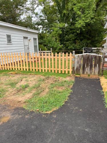 A szálláshely kívülről, Cottage on Charles in Roxboro (Észak-Karolina)