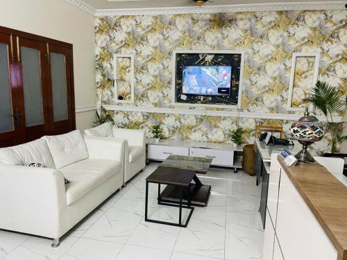 Motorway Majesty Lodges - Near Islamabad International Airport & Motorway - image 12