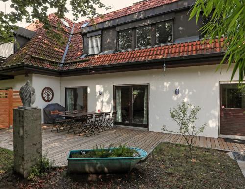 10 min subway U-Bahn to Marienplatz 130 m2 - 4BR - 2Bath, München (Foto 8)