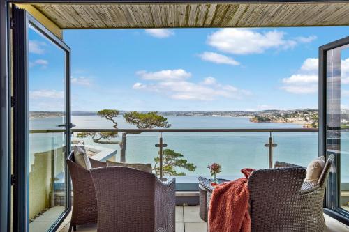 B6 Masts - With sea views, parking and terrace, Torquay (foto 5)