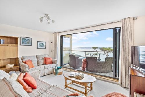 B6 Masts - With sea views, parking and terrace, Torquay (foto 7)