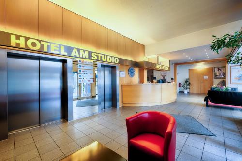 Concorde Hotel am Studio - image 13
