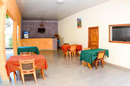 レストラン, BEZINDA LODGE in ドドマ