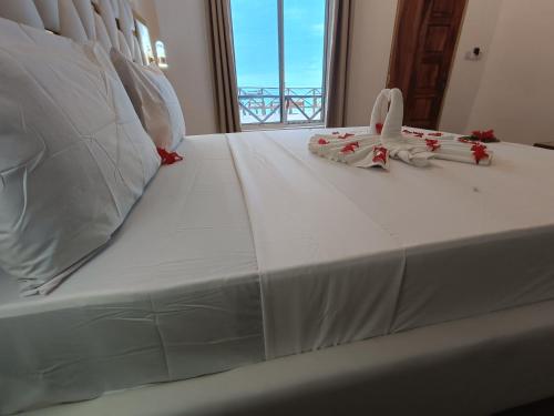 Zanzi beach hotel