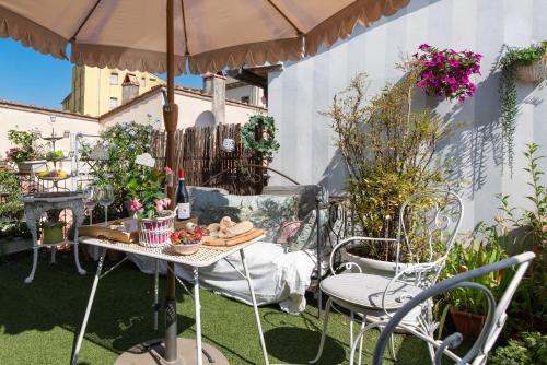 BIBI BOUTIQUE AREZZO Living Suite Rosafragola & Verdeconiglio 3