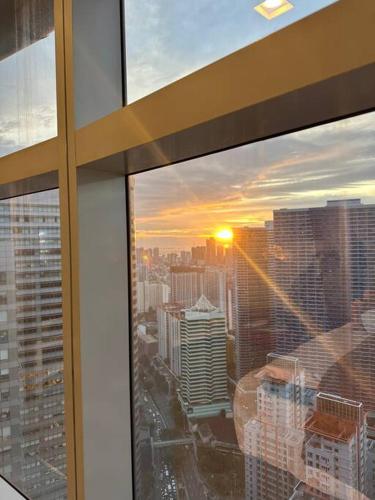 Alpaca-Lemon Penthouse Alpaca-Lemon Penthouse