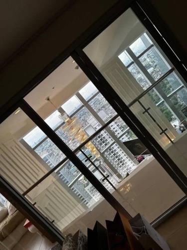 Alpaca-Lemon Penthouse Alpaca-Lemon Penthouse