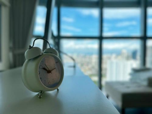 Alpaca-Lemon Penthouse Alpaca-Lemon Penthouse