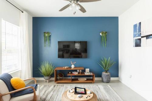 Amazing Location near Downtown and Riverwalk in San Antonio, USA