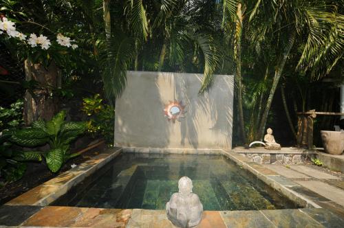 مسبح, Villa de la Vallée (Villa de la Vallee) in Oyster Bay