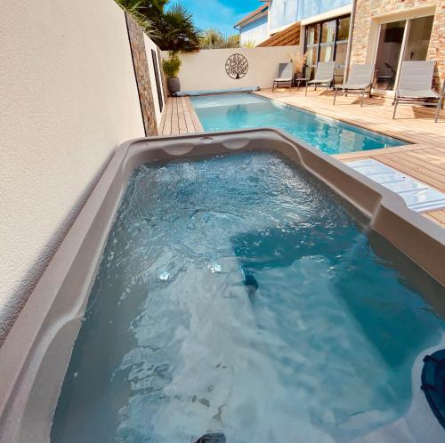 Villa balnéaire à 300m de la mer Piscine&SPA Villa balnéaire à 300m de la mer Piscine&SPA
