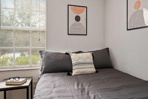 8MI from DT Free Pool & GYM in Tampa, USA