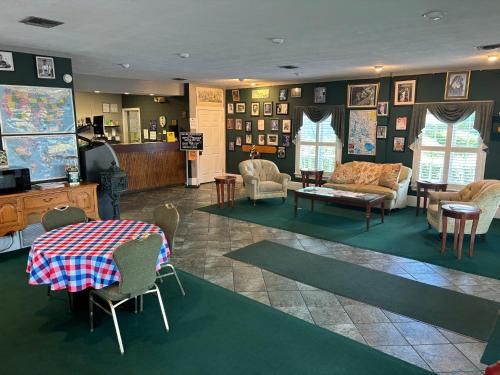 Inn On The Green Florida in Tavares (Florida)