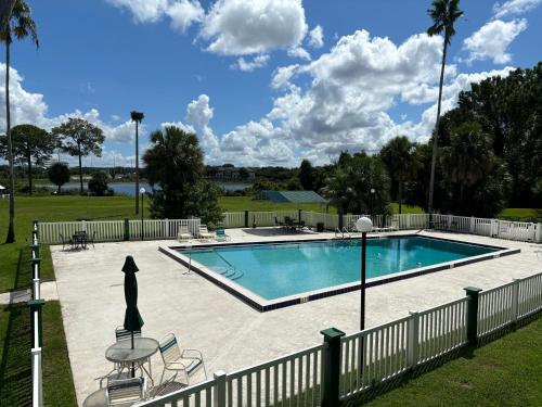 Inn On The Green Florida in Tavares (Florida)