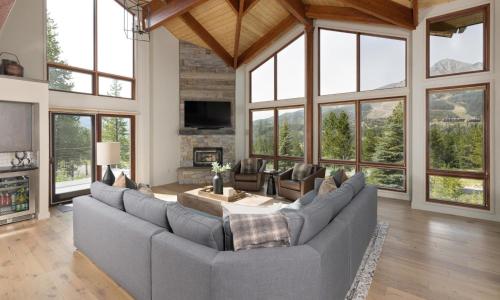 MVC Bears Lair in Big Sky, USA