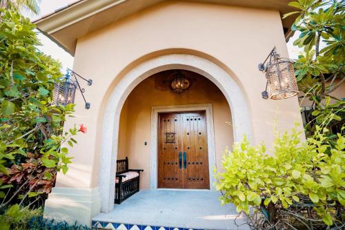 Stunning Villa Cielos - Close to the Beach in San José del Cabo, Mexico