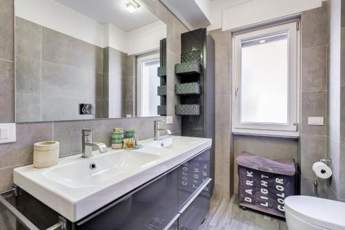 Valle Aurelia Vatican Apartment - image 12