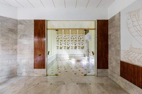 Valle Aurelia Vatican Apartment - image 11