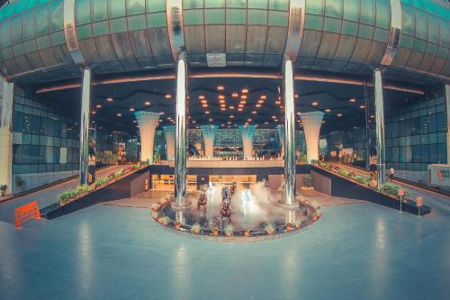 Entrance, Sahara Star Hotel in Mumbai