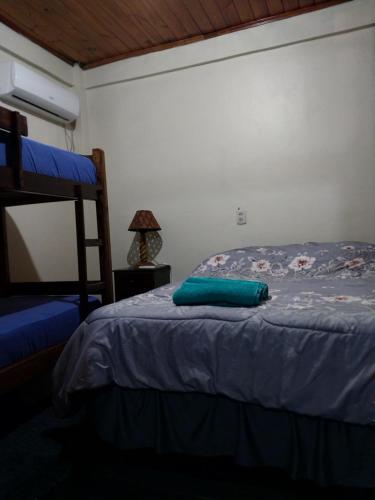 One-Bedroom Apartment image 2