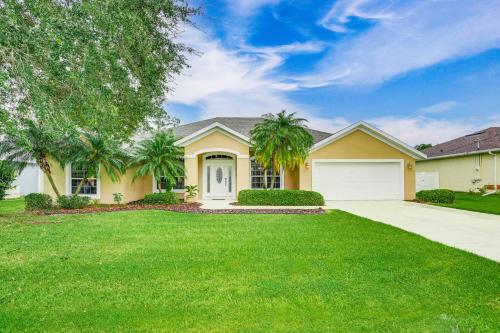 Bike, Golf and Swim Palm Coast Home with Lanai! in Palm Coast, USA
