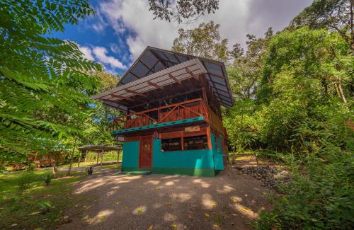 外部景觀, Dolphin Quest Jungle Lodge in 奧薩半島