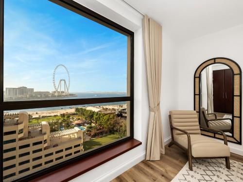 Elegant Dubai Eye Beach Retreat, Dubaj