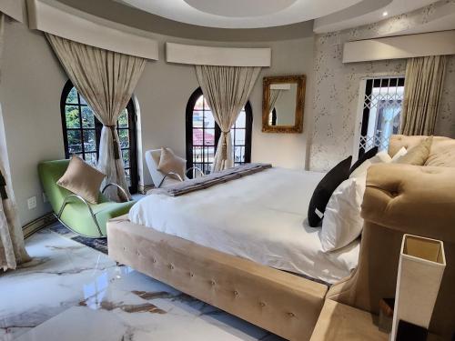 Mount Grand Boutique - 110 Mount Street, City of Johannesburg