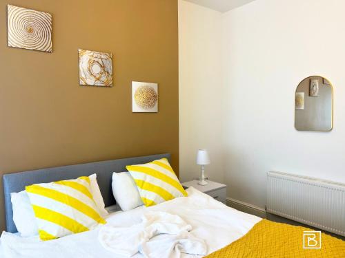 Apartments 7 Greenfield Road