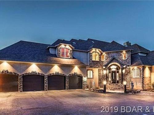 Old Kinderhook Castle Old Kinderhook Castle