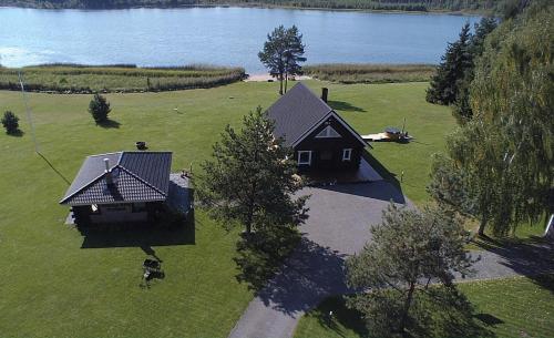 . Mäeküla Järve Palkmaja