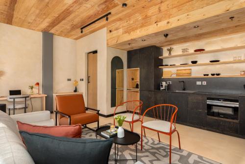 Neighbourgood 84 Harrington Room Type - Deluxe Apartment
