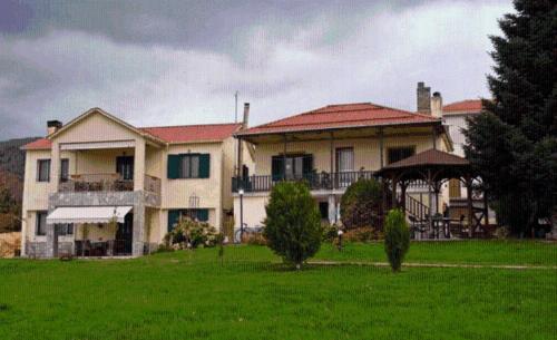 Guesthouse Paralimnia chambre d'hôte Neráïda