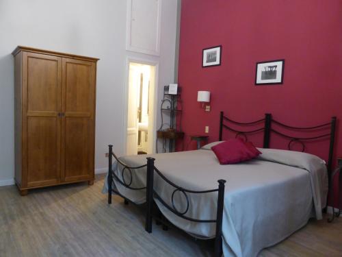 Sleeps 3