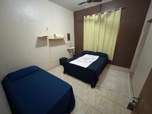 Standard Double Room image 6