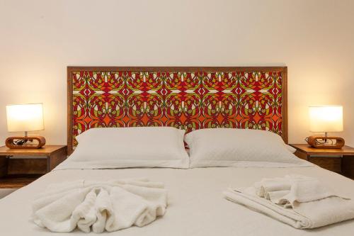 1 double bed, 1 twin bed