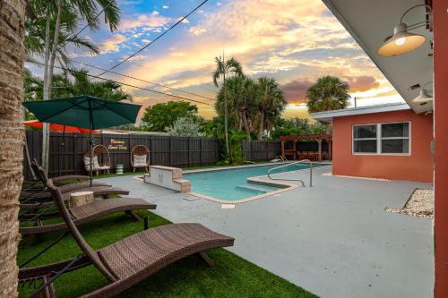 Havana Haven by BK Stays - Family Friendly - Close To Beach - Large Heated Pool - 4 Beds - Sleeps 8 in Fort Lauderdale, USA
