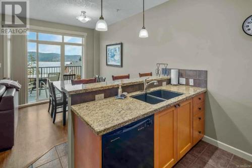 Sooke Oceanside Townhouse in Sooke, Canada