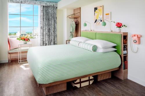 Standard King Room room in the goodtime hotel Miami Beach a Tribute Portfolio Hotel