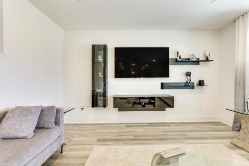 Mtn-View Home Near Parks and Golf 8 Mi to Fallbrook in Fallbrook, USA