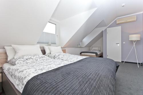 Triple Room with Shower