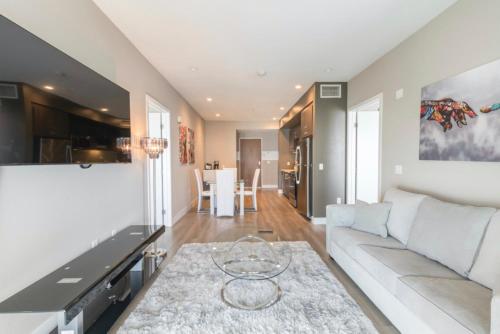 DTLA 2BR Luxury Rise sf in Los Angeles, USA