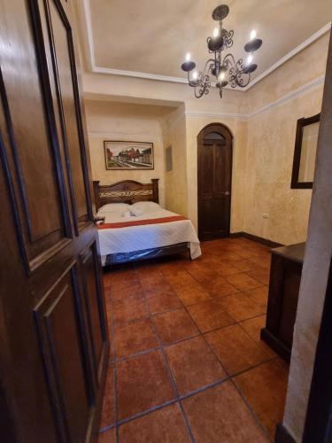 Hotel California, Antigua Guatemala (photo 10)