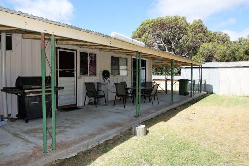 Létesítmények, Brooklands - Budget Beach Shack Style Accomodation in Guilderton