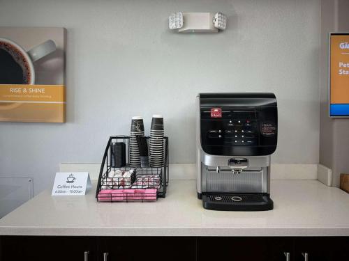 Motel 6-Mission TX - image 10